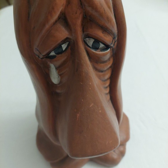 Vintage Brown Crying Basset Hound Mid Century Modern Ceramic Figurine MCM Decor - Picture 7 of 12